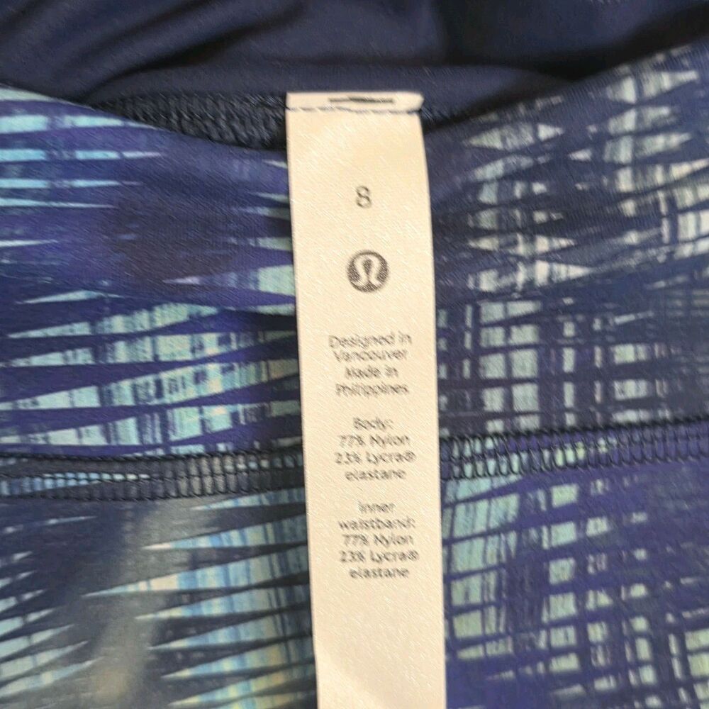 NWT Lululemon Invigorate High Rise Bike Short 8" Shapeshifter Flux Blue Multi - Picture 7 of 7